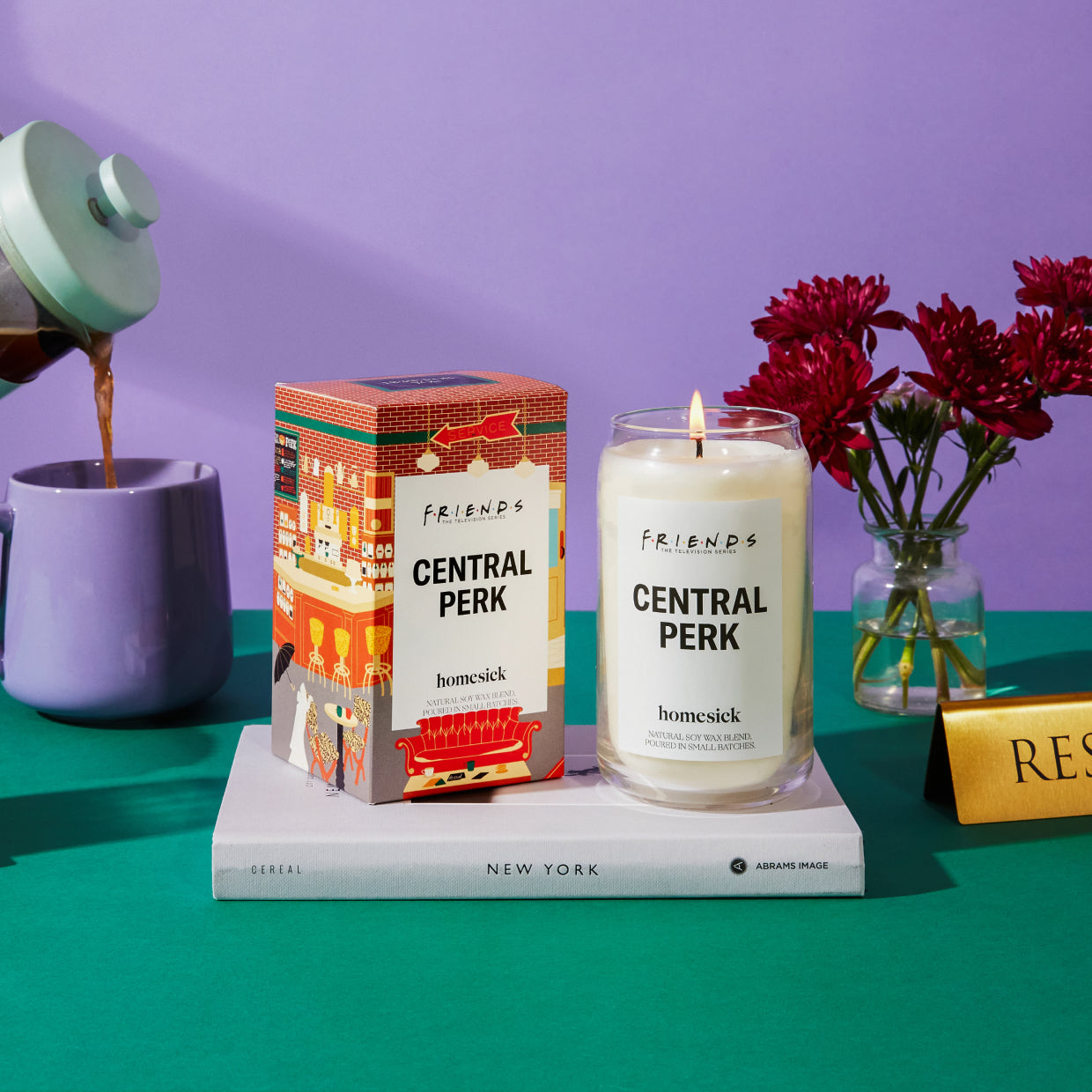 HMS.Central.Perk_.Friends.Candle.Lifestyle.1.jpg