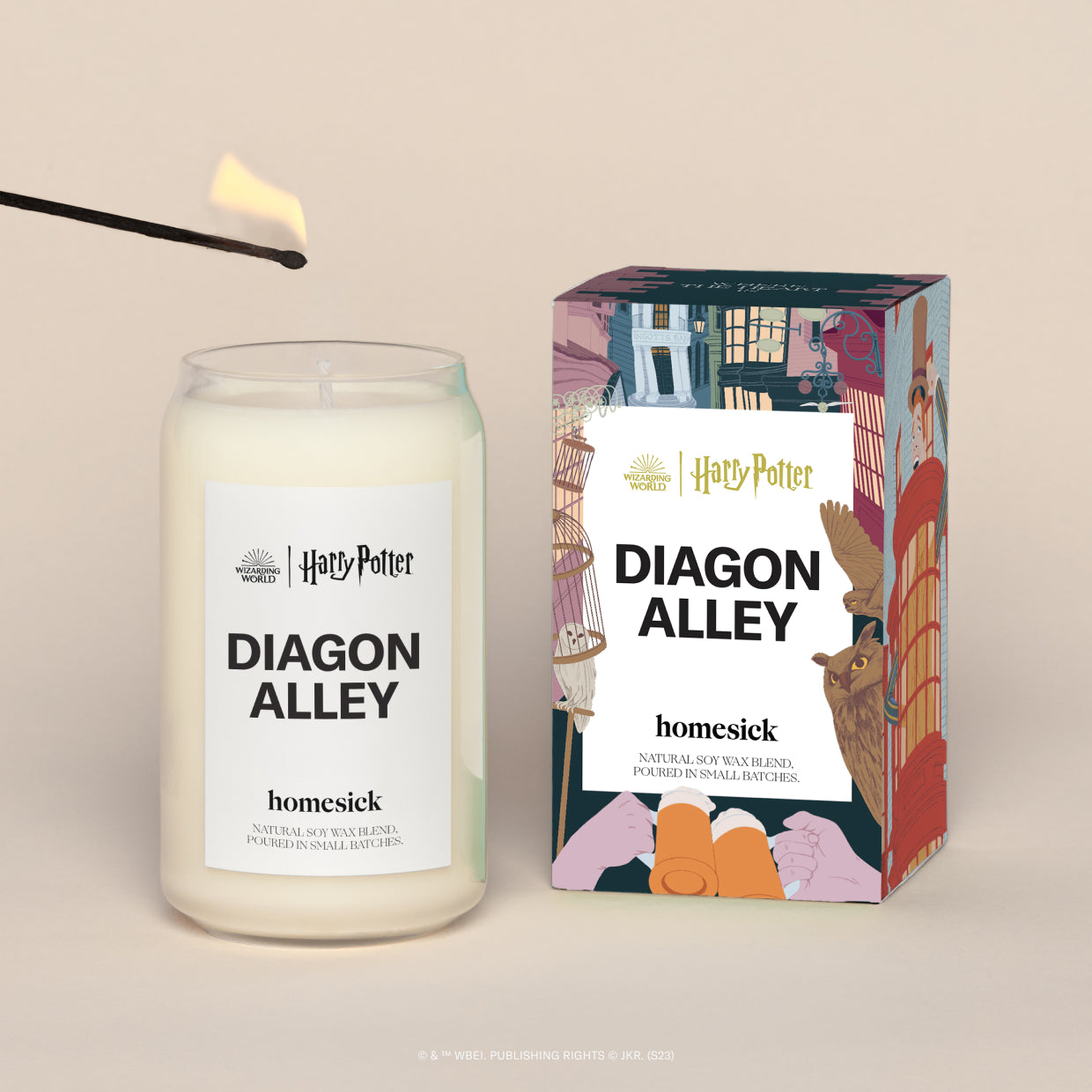 HMS.Harry_.Potter.Diagon.Alley_.Candle.1.Ecom_.PDP_.2.jpg